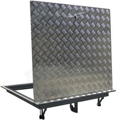 Уличный люк Дворник Уголок, алюминиевый рифленый лист Уличный люк Дворник Уголок, алюминиевый рифленый лист