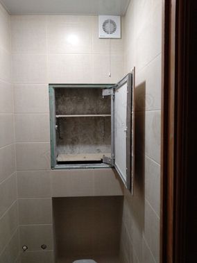 Люк под плитку Нажимной Секрет-Лайт 250*900 Люк под плитку Нажимной Секрет-Лайт 250*900